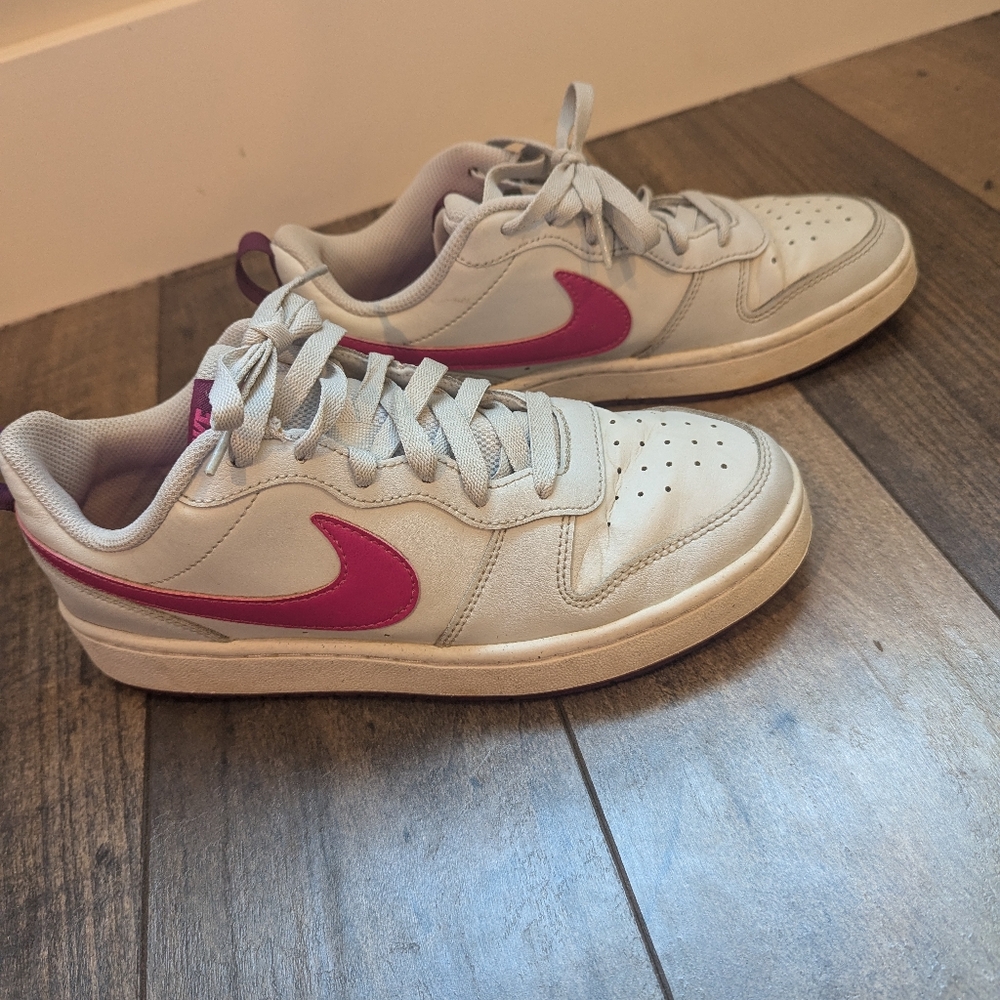 Nike court sneakers, Gray with pink swoosh youth size 6.5 or women's size 8.5